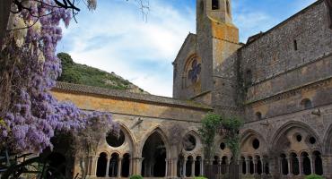 Abbaye-Fontfroide©ADT-Aude