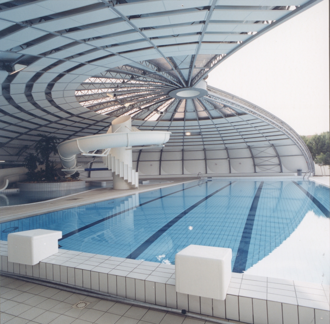 PISCINE INTERCOMMUNALE