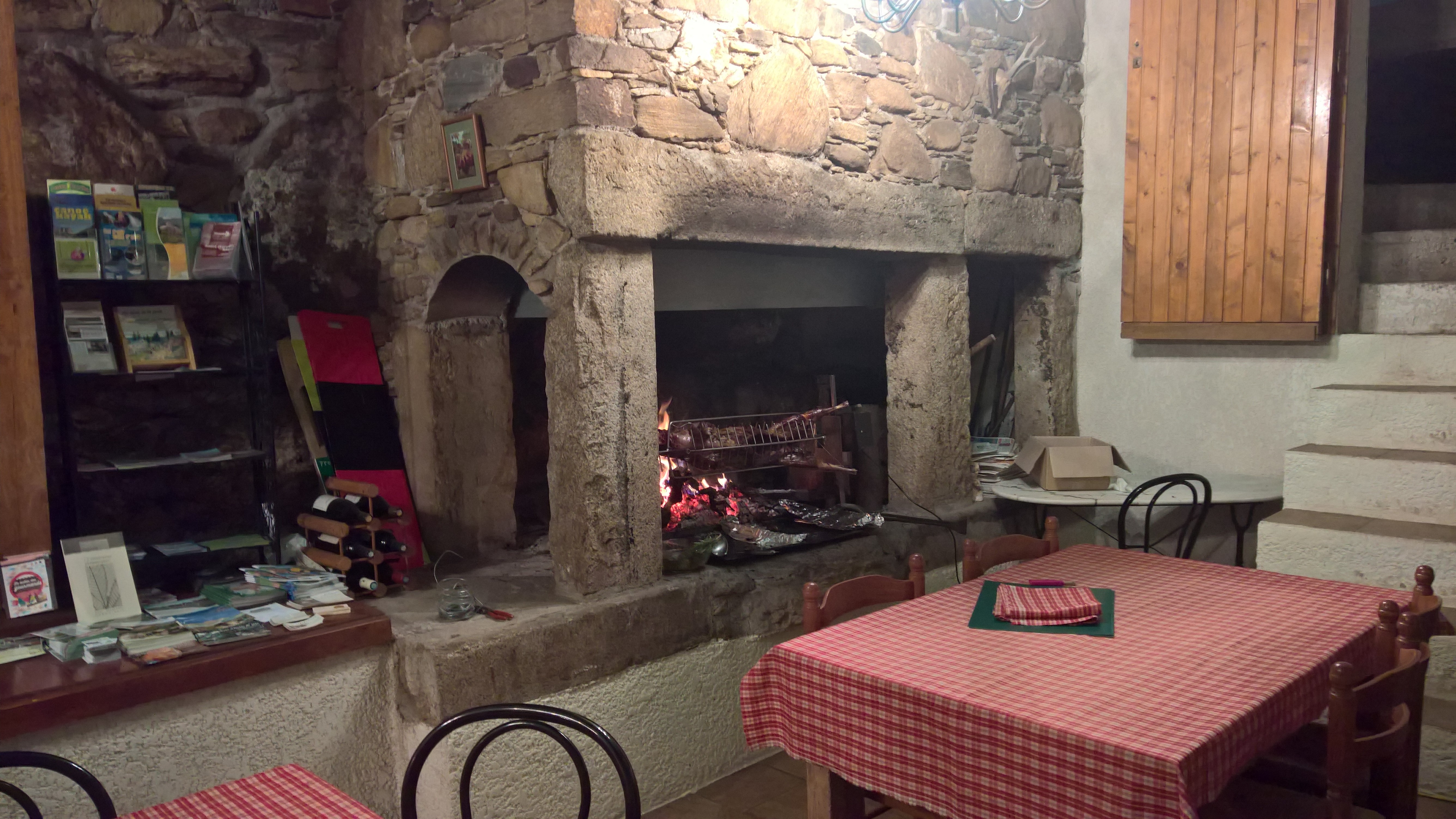 RES-Le mas de Rouyre-Bar à vin