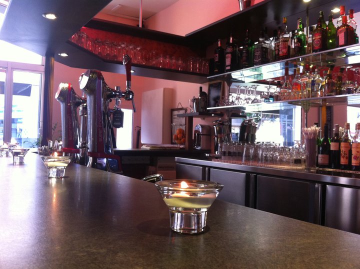 bar
