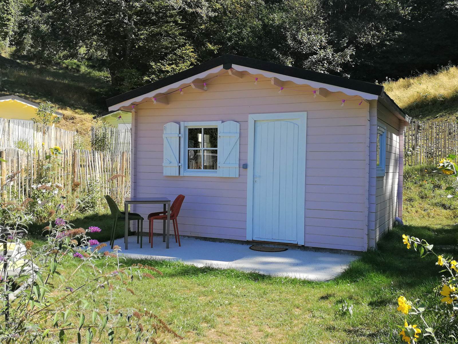 cabane+rose+1