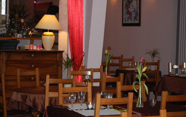 le-lagon-bleu-cap-d-agde-salle-du-restaurant-3082