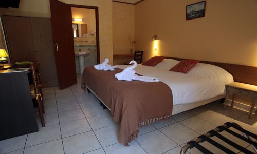 logis herault - le pressoir - chambre 1